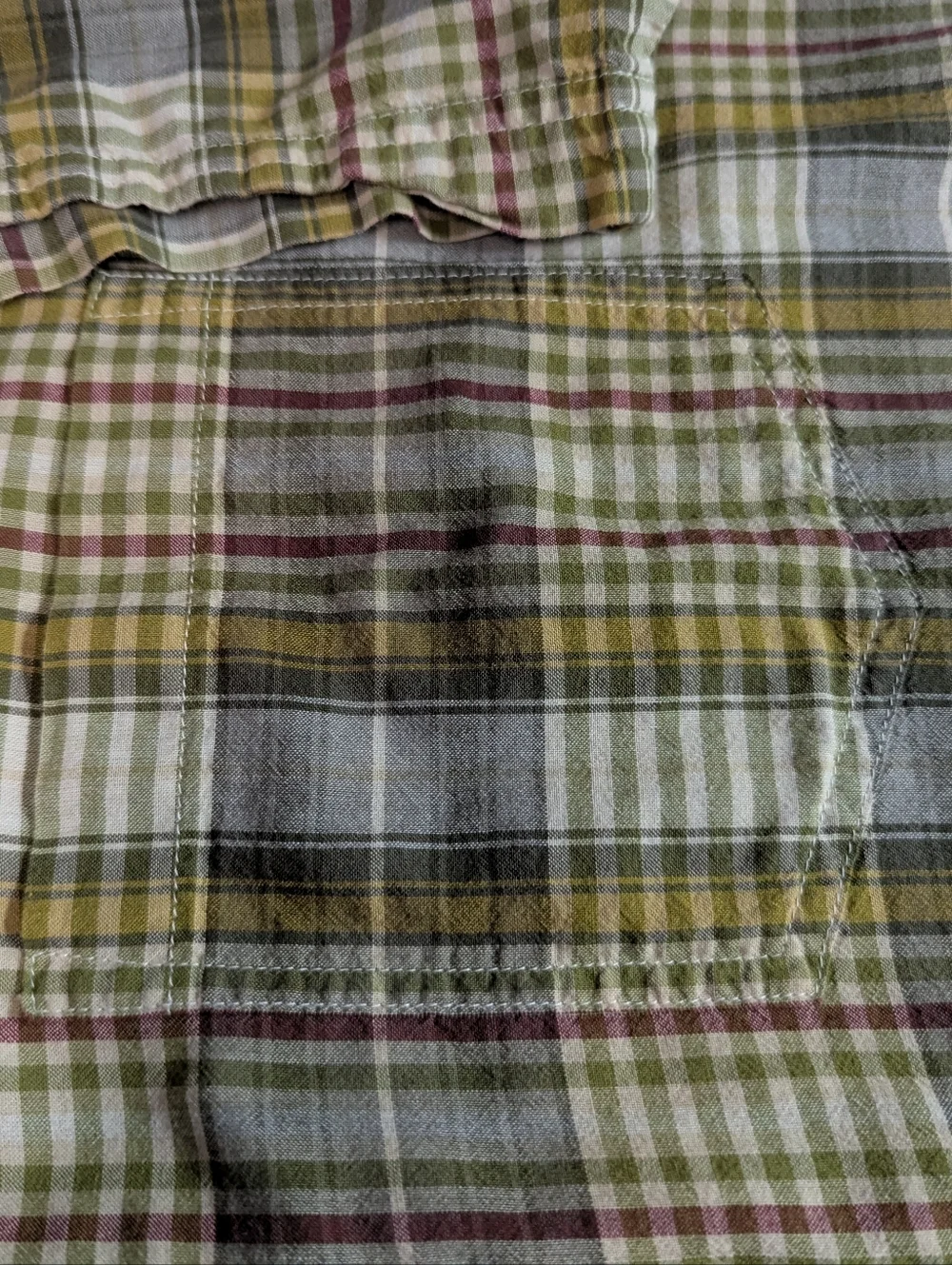 Woolrich Men's Size L Plaid Short Sleeve Button Down Shirt 100% Cotton Green Tan